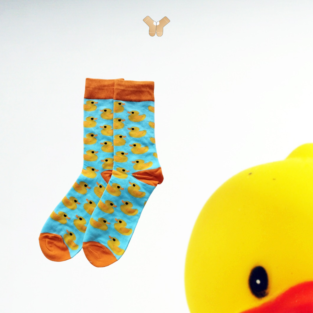 Socks canard jaune – Motif mignon et coloré pour un style unique.