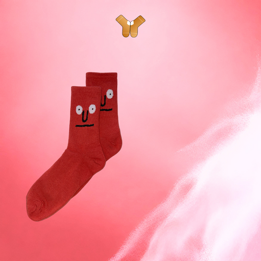 Chaussettes Sourire Rouge – Design coloré et joyeux pour un look dynamique.