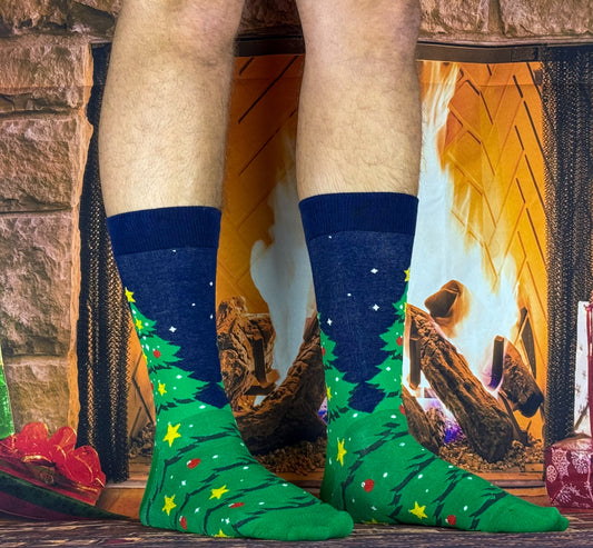 Chaussettes arbre de Noël vertes et rouges – Design festif pour les fêtes.