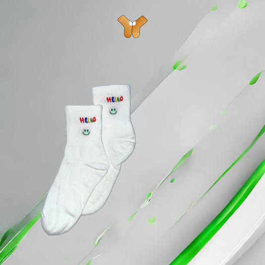 Chaussettes Hello Arc-en-Ciel – Design vibrant et coloré pour un look joyeux et original.